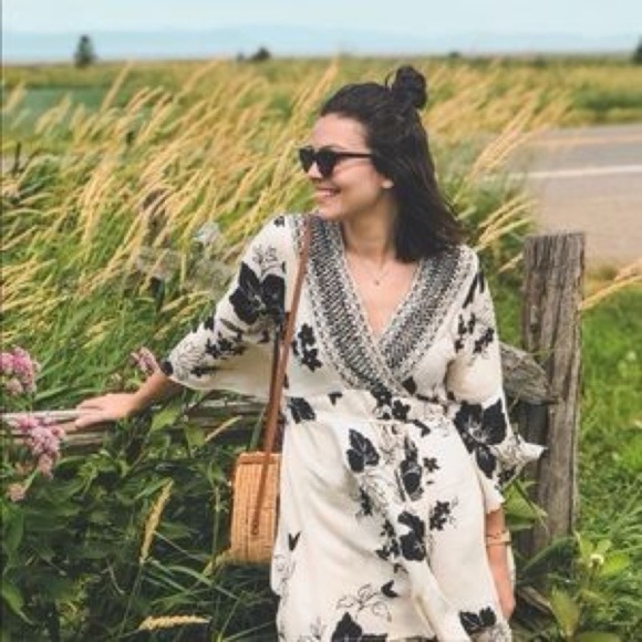 Billabong Divine Dress- Cream Floral Bell Sleeve Mini Dress - Picture 3 of 15